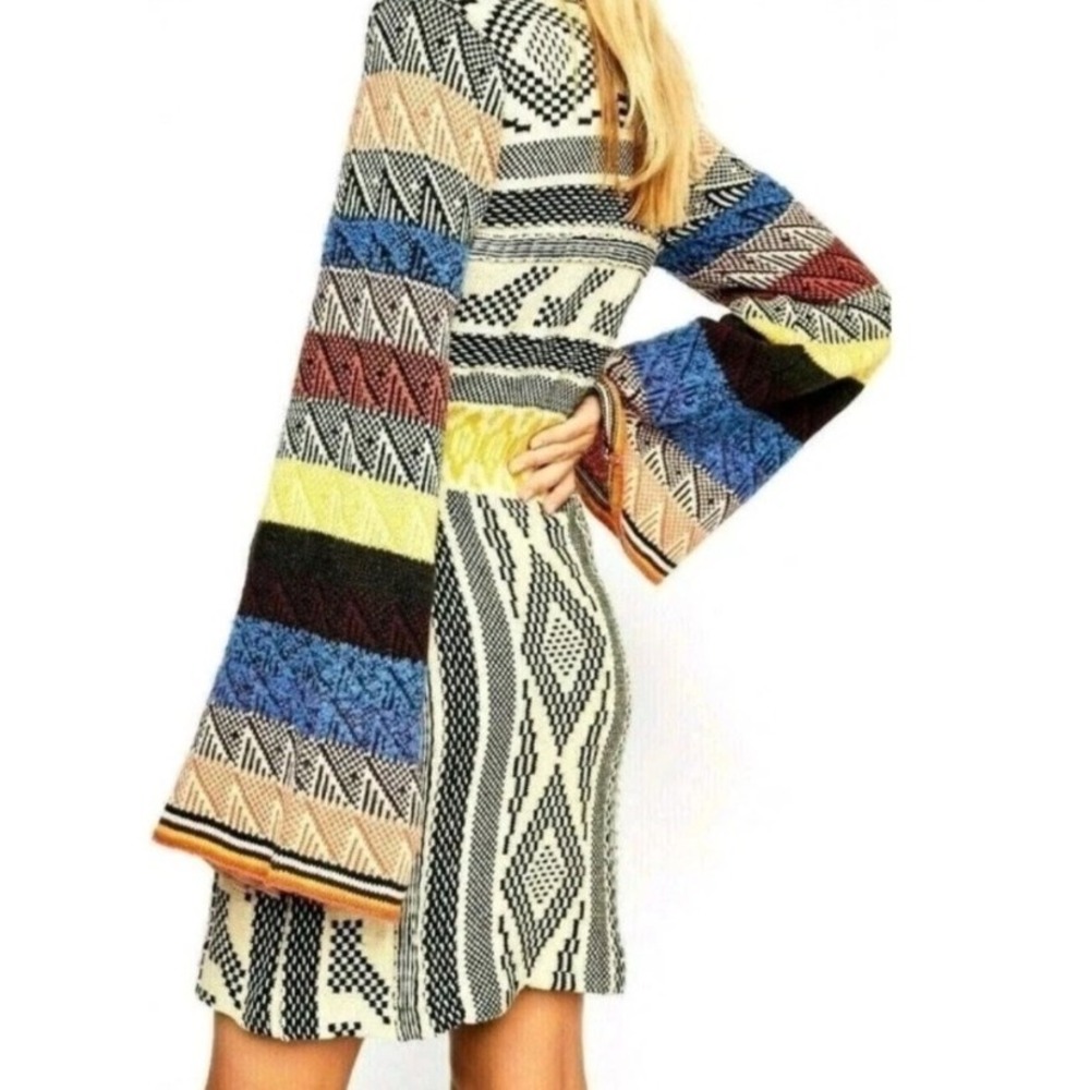Free People Sweater Dress Sz Medium Patchwork Boho Hippie Bell Sleeve‎ - Picture 6 of 14